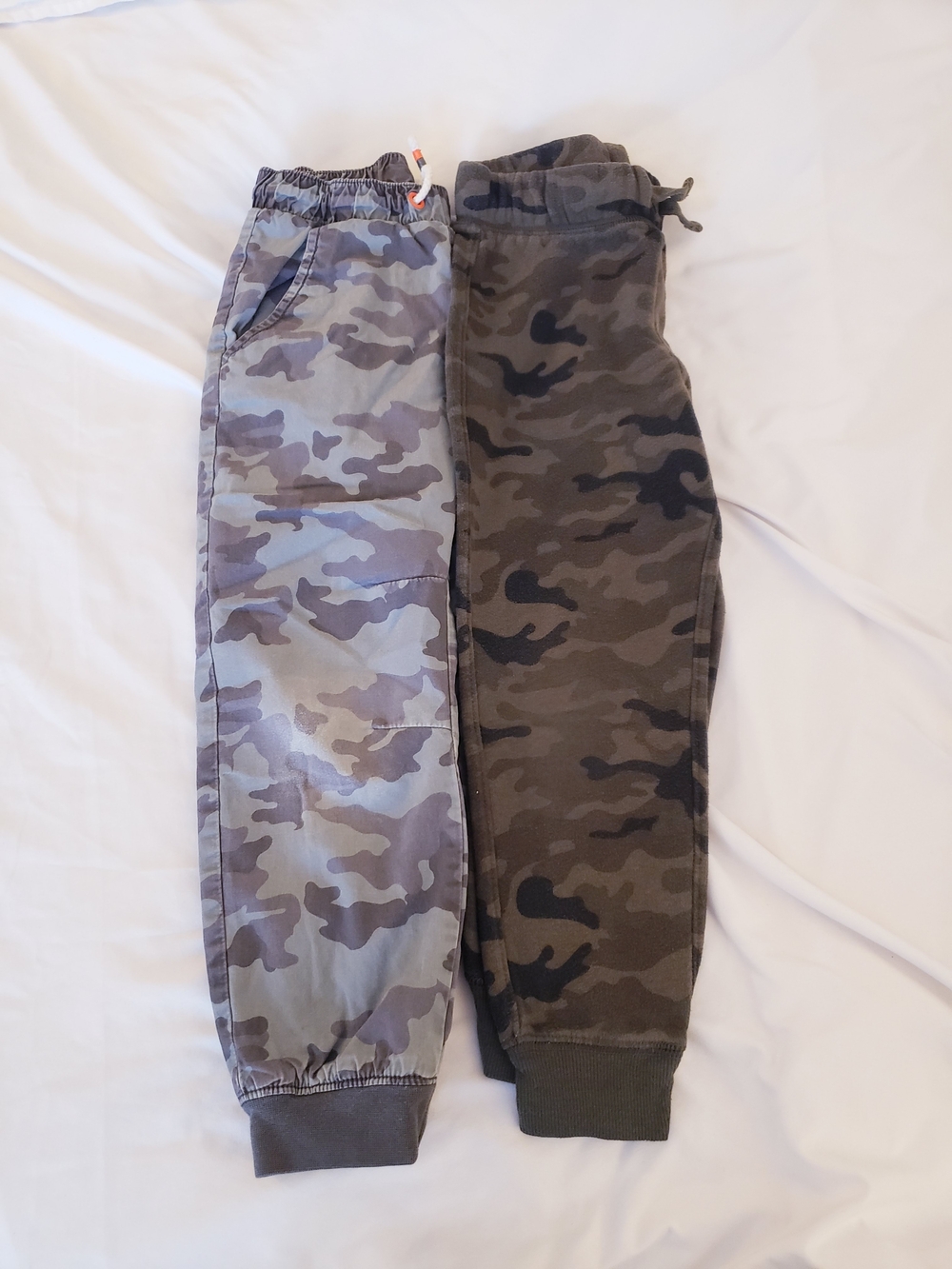 Boys Size 5 Camo Jogger Pants